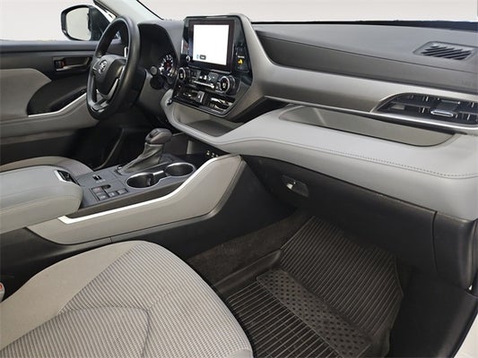 2023 Toyota Highlander L in Grand Haven, MI - Preferred Auto Dealerships