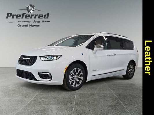 2024 Chrysler Pacifica Hybrid PACIFICA PLUG-IN HYBRID PINNACLE in Grand Haven, MI - Preferred Auto Dealerships