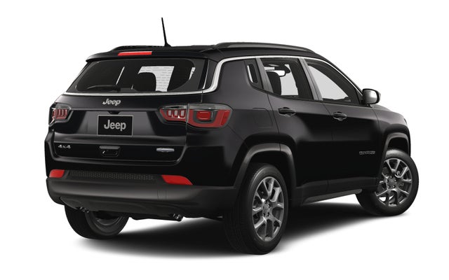 2024 Jeep Compass COMPASS LATITUDE LUX 4X4 in Grand Haven, MI - Preferred Auto Dealerships