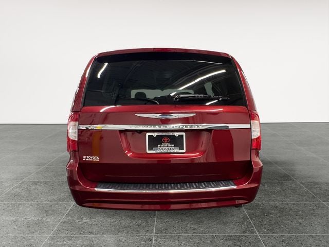 2014 Chrysler Town & Country Touring-L