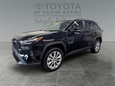 2025 Toyota RAV4 XLE Premium