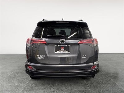 2016 Toyota RAV4 LE