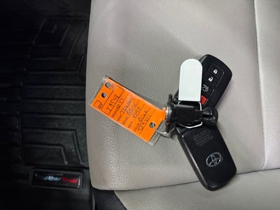 2017 Toyota RAV4 Platinum