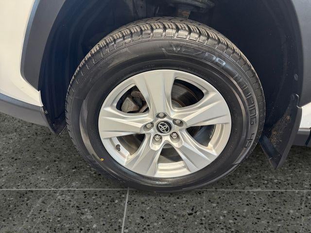 2020 Toyota RAV4 Hybrid XLE