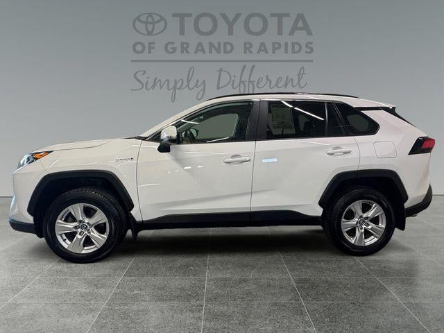 2020 Toyota RAV4 Hybrid XLE