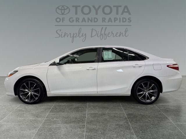 2016 Toyota Camry XSE