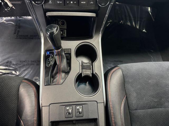 2016 Toyota Camry XSE