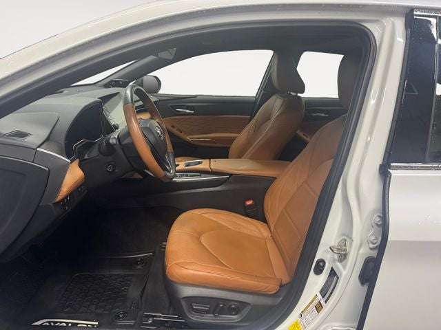 2020 Toyota Avalon Hybrid Limited