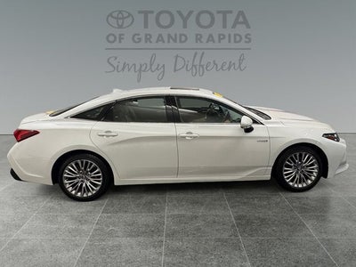 2020 Toyota Avalon Hybrid Limited