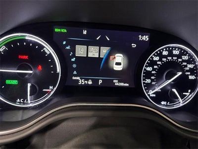 2022 Toyota Avalon Hybrid XSE