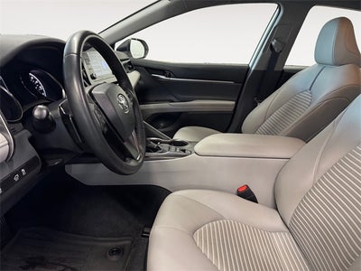 2023 Toyota Camry Hybrid SE