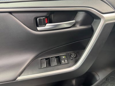 2025 Toyota RAV4 Hybrid XSE
