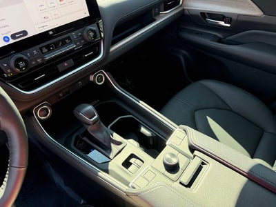 2025 Toyota Grand Highlander Platinum