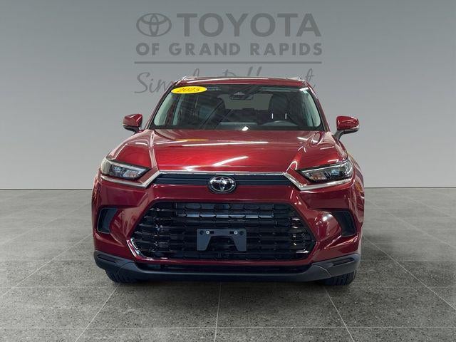 2025 Toyota Grand Highlander Hybrid XLE