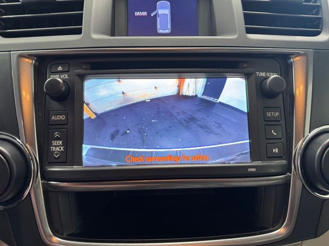 2013 Toyota Highlander SE