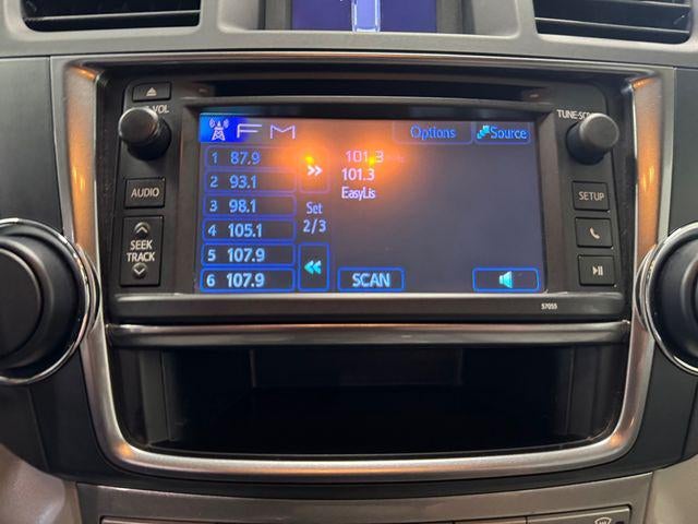 2013 Toyota Highlander SE