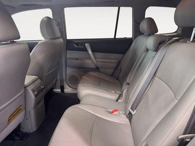 2013 Toyota Highlander SE