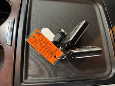 2014 Toyota Sienna XLE 7 Passenger