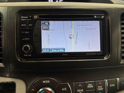 2014 Toyota Sienna XLE 7 Passenger