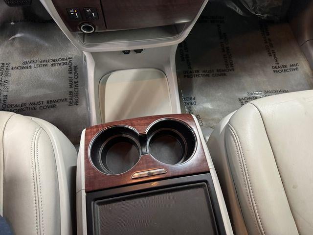 2014 Toyota Sienna XLE 7 Passenger