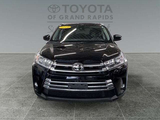 2019 Toyota Highlander Limited Platinum