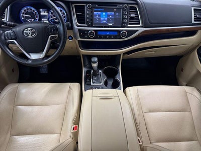 2019 Toyota Highlander Limited Platinum
