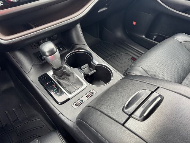 2017 Toyota Highlander Limited Platinum
