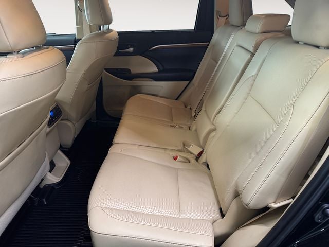 2019 Toyota Highlander Limited Platinum