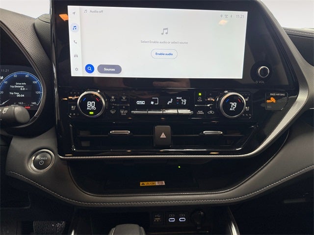 2024 Toyota Highlander Hybrid Platinum