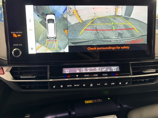 2025 Toyota Sienna Platinum 7 Passenger