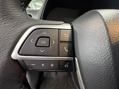 2025 Toyota Sienna XLE 7 Passenger