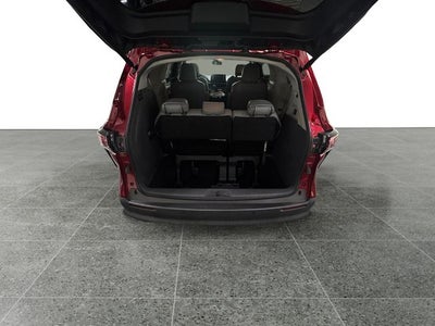 2023 Toyota Sienna XLE 7 Passenger