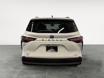 2021 Toyota Sienna XLE 7 Passenger