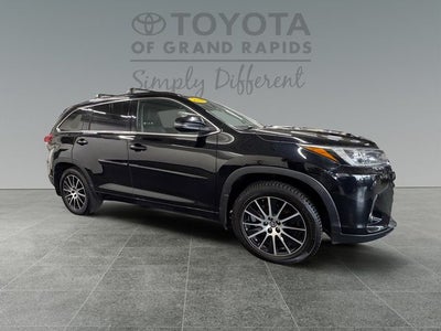 2018 Toyota Highlander SE