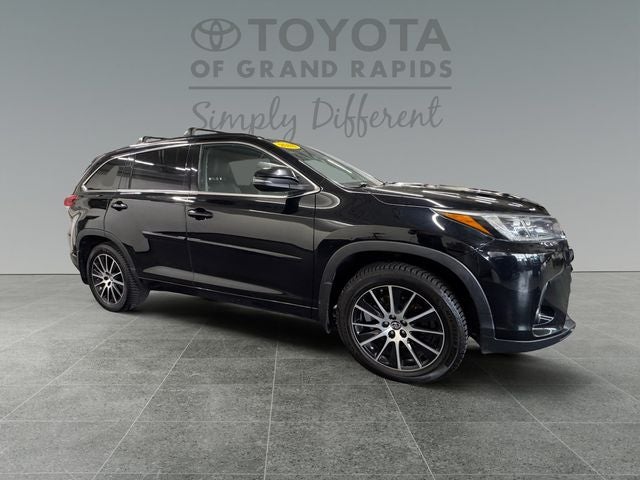 2018 Toyota Highlander SE