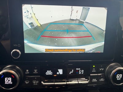 2024 Toyota Highlander Hybrid XLE