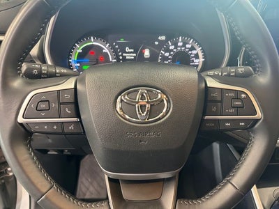 2024 Toyota Highlander Hybrid XLE