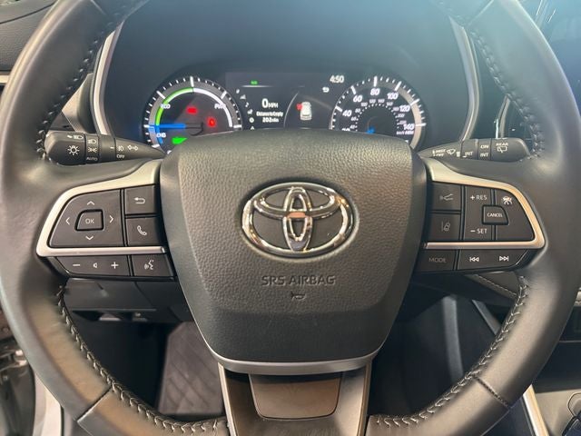 2024 Toyota Highlander Hybrid XLE