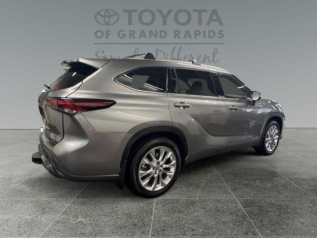 2026 Toyota Highlander Limited