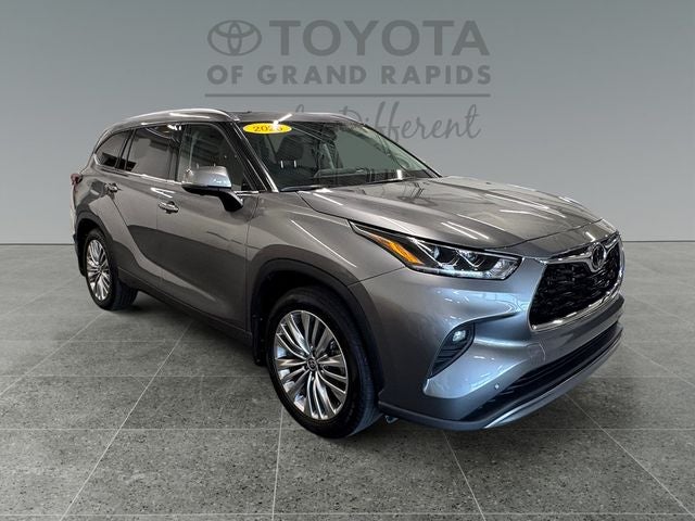 2026 Toyota Highlander Platinum