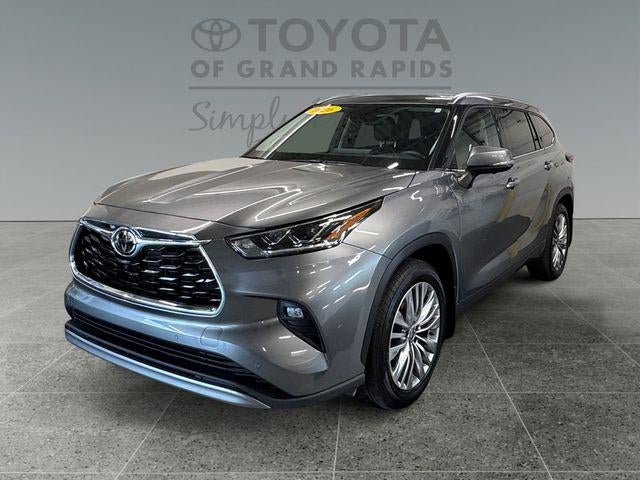 2026 Toyota Highlander Platinum