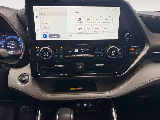 2023 Toyota Highlander Hybrid Limited