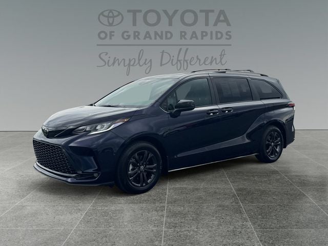 2026 Toyota Sienna XSE 7 Passenger