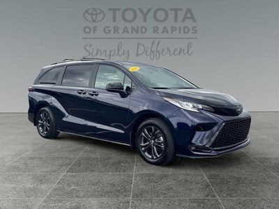 2026 Toyota Sienna XSE 7 Passenger