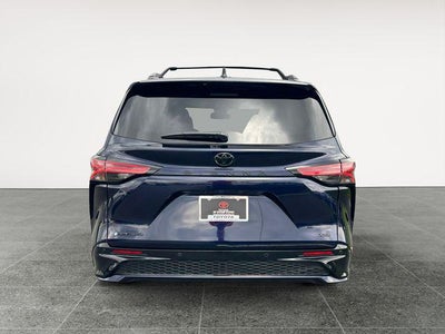 2026 Toyota Sienna XSE 7 Passenger