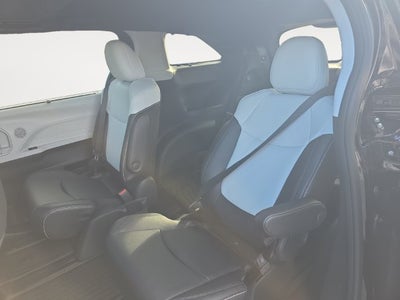 2026 Toyota Sienna XSE 7 Passenger