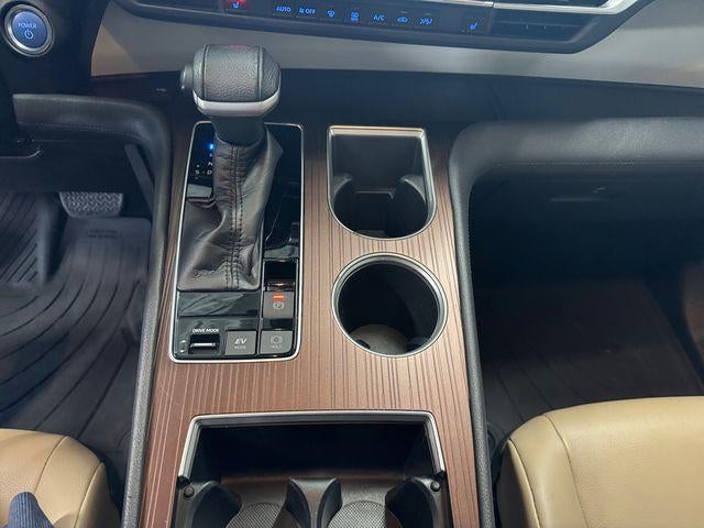 2021 Toyota Sienna XLE 8 Passenger