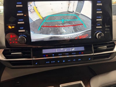 2022 Toyota Sienna XLE 7 Passenger