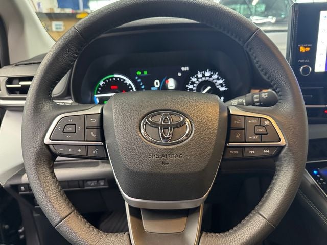 2025 Toyota Sienna XLE 7 Passenger