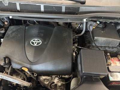 2017 Toyota Sienna XLE 8 Passenger